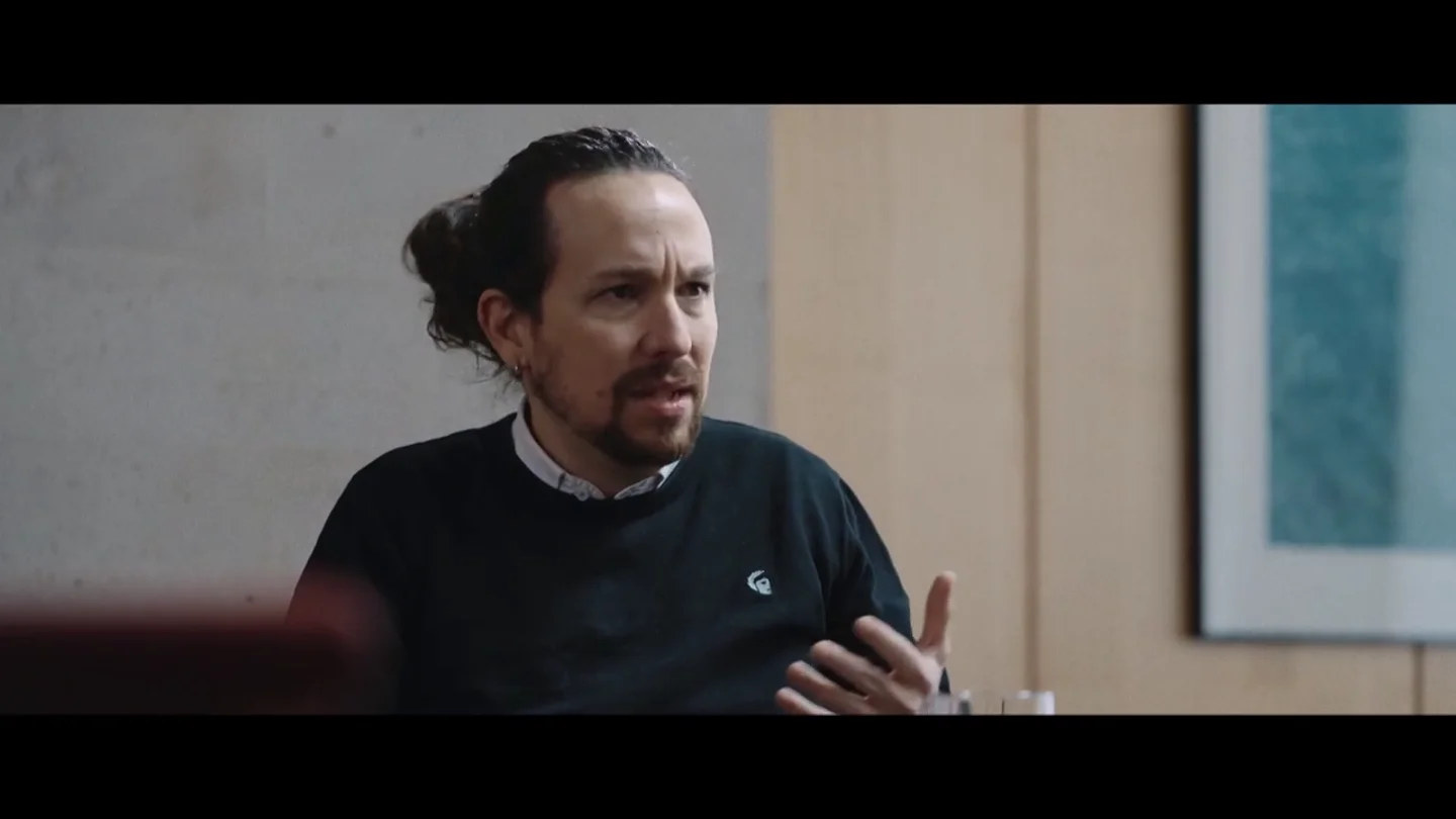 Iglesias critica la "democracia limitada" en España: "Dueños de bancos y grandes empresas tienen más poder que yo y nadie les votó" Iglesias critica la "democracia limitada" en España: "Dueños de bancos y grandes empresas tienen más poder que yo y nadie les votó"