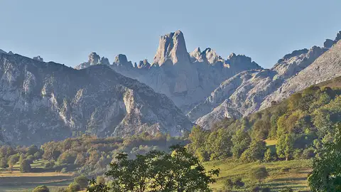 Naranjo de Bulnes Naranjo de Bulnes