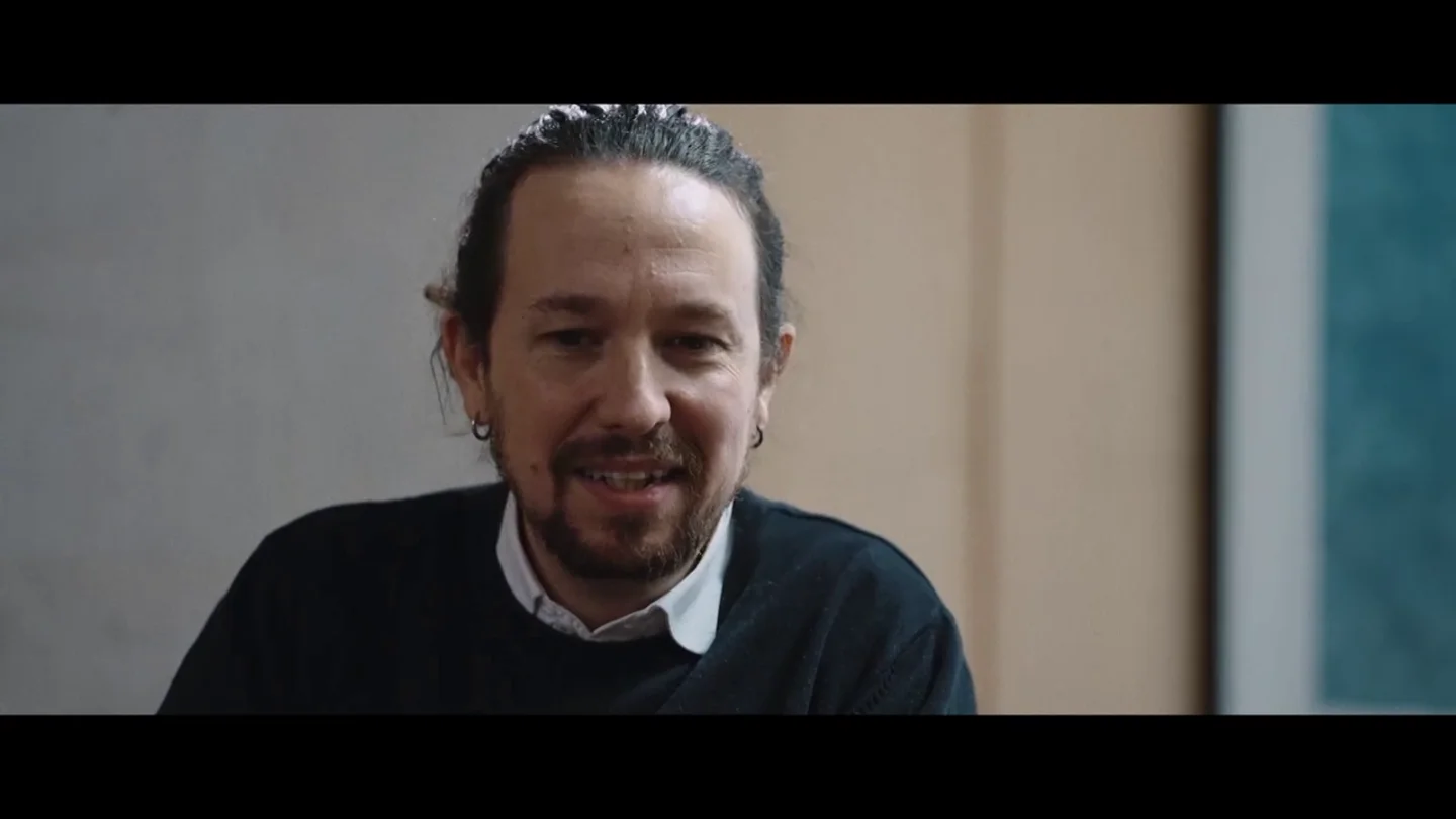 La confesión más personal de Pablo Iglesias: "Recomendaría a Carmen Calvo ver 'Veneno', es una serie que me hizo lloran como una magdalena" La confesión más personal de Pablo Iglesias: "Recomendaría a Carmen Calvo ver 'Veneno', es una serie que me hizo lloran como una magdalena"