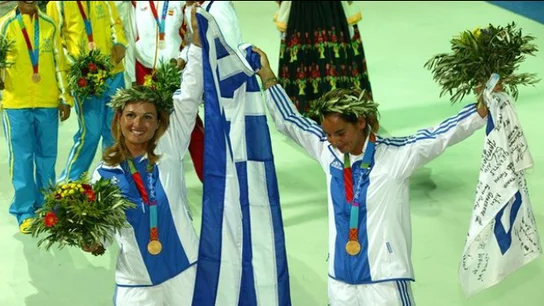 Sofía Bekatoru y Emilia Tsoulfa  Sofía Bekatoru y Emilia Tsoulfa