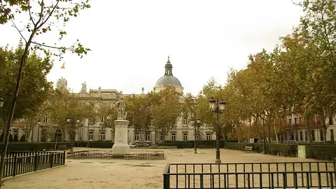 ® S.D. MADRID PLAZA DE LA VILLA DE PARIS ® S.D. MADRID PLAZA DE LA VILLA DE PARIS