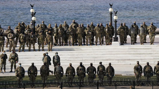 Miembros de la Guardia Nacional durante la investidura Miembros de la Guardia Nacional durante la investidura