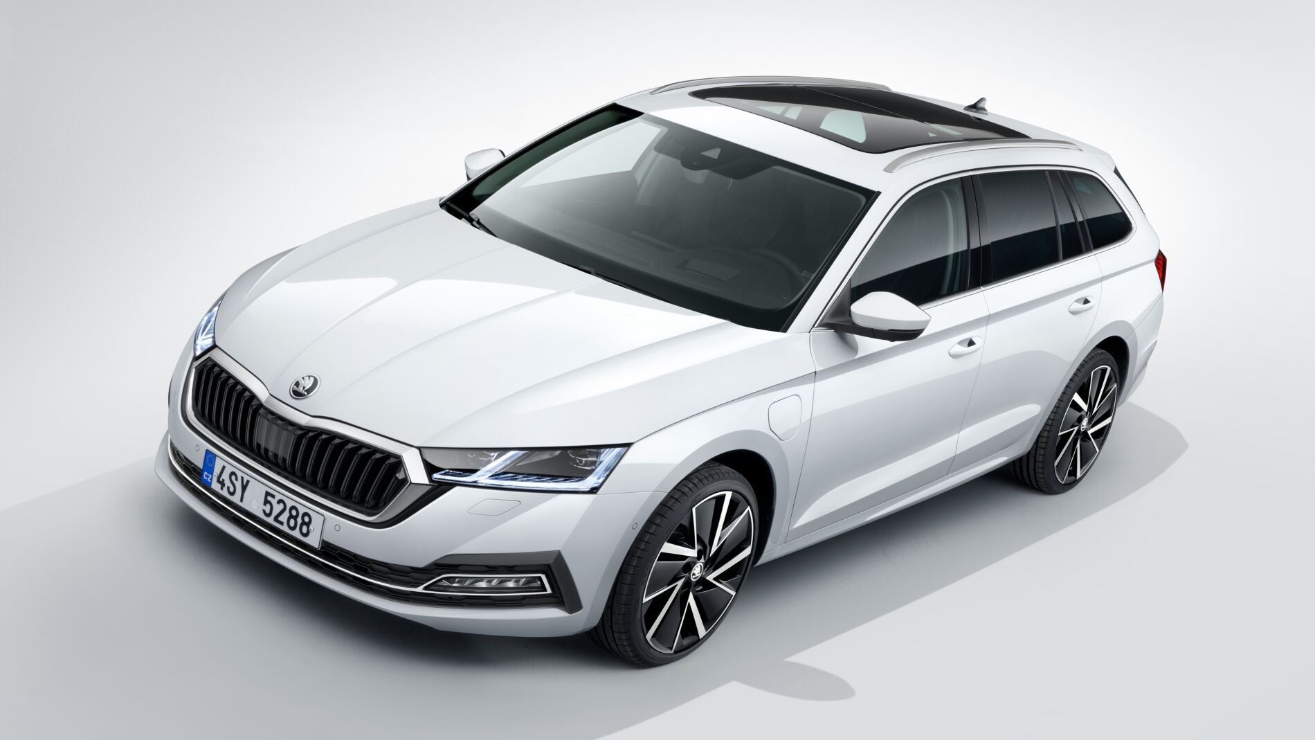Skoda Octavia iV, h&iacute;brido enchufable