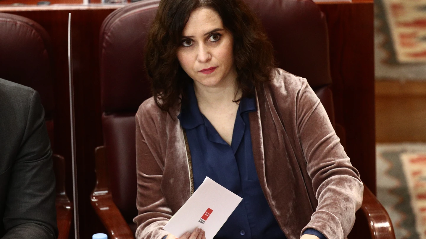 Isabel Díaz Ayuso durante una sesión extraordinaria en la Asamblea de Madrid Ayuso