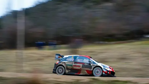 Ogier pinchazo Ogier pinchazo