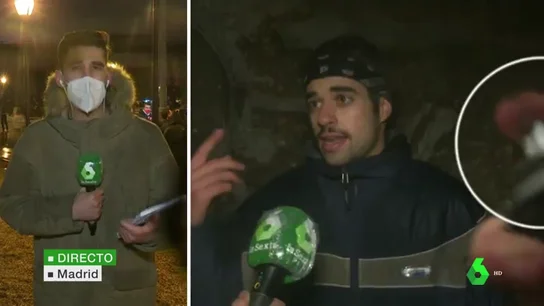Imagen del momento en el que han pintado una cámara de laSexta Imagen del momento en el que han pintado una cámara de laSexta