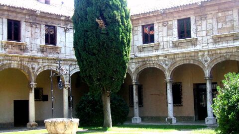 Colegio Menor de San Jerónimo