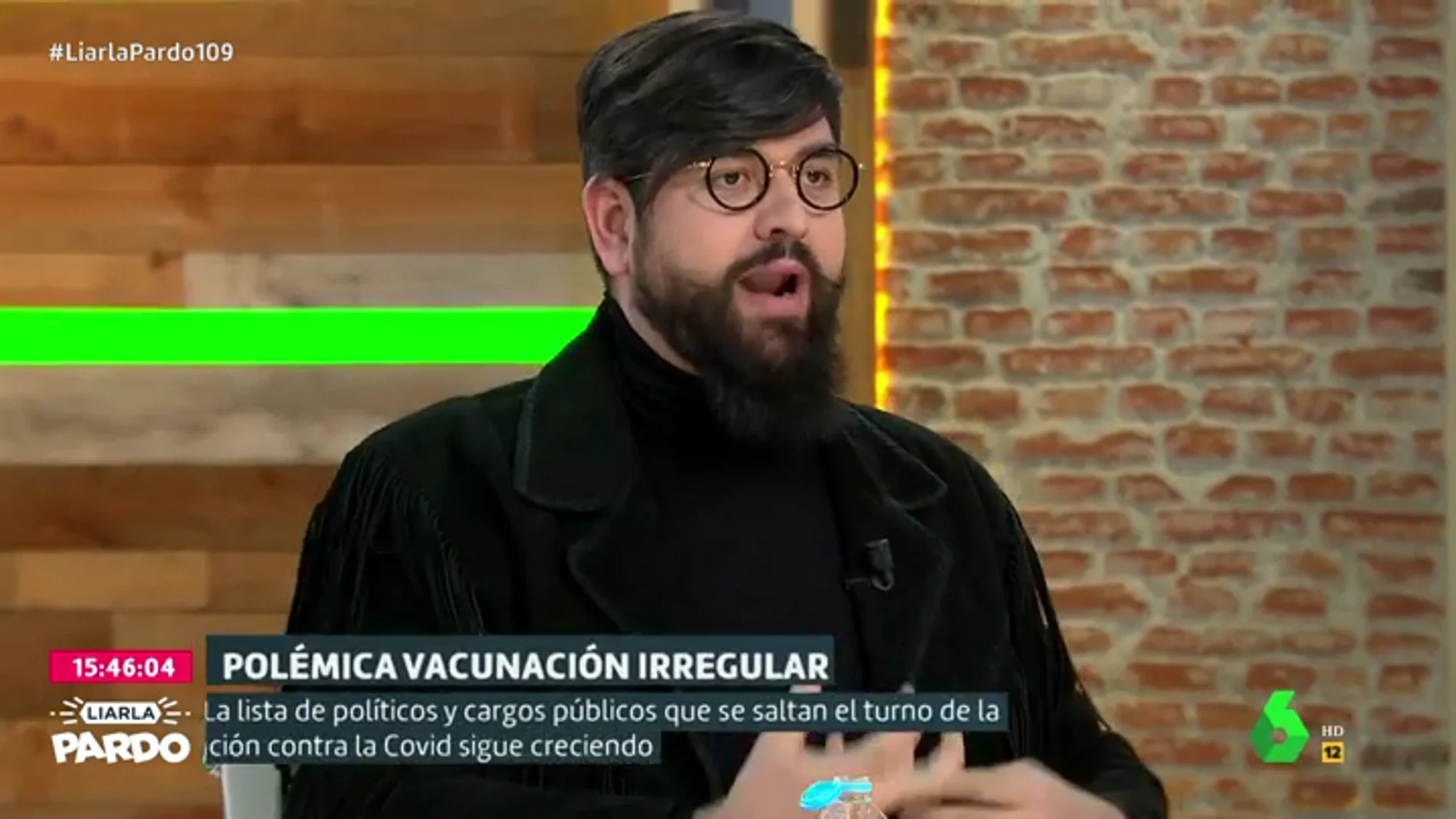 Manu Sánchez, sobre los que se saltan el protocolo: "Que los golfos se quieran colar demuestra que no hay 5G en las vacunas"