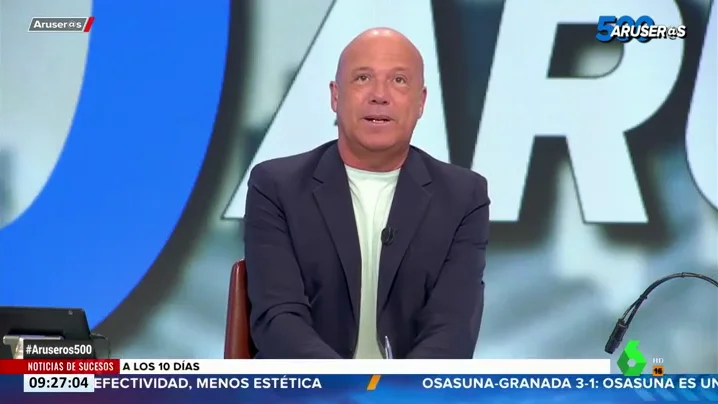 Alfonso Arús responde a "los políticos" que critican los encuentros en Navidad: "Las familias cenamos como nos dijeron, ¿y ahora qué?"