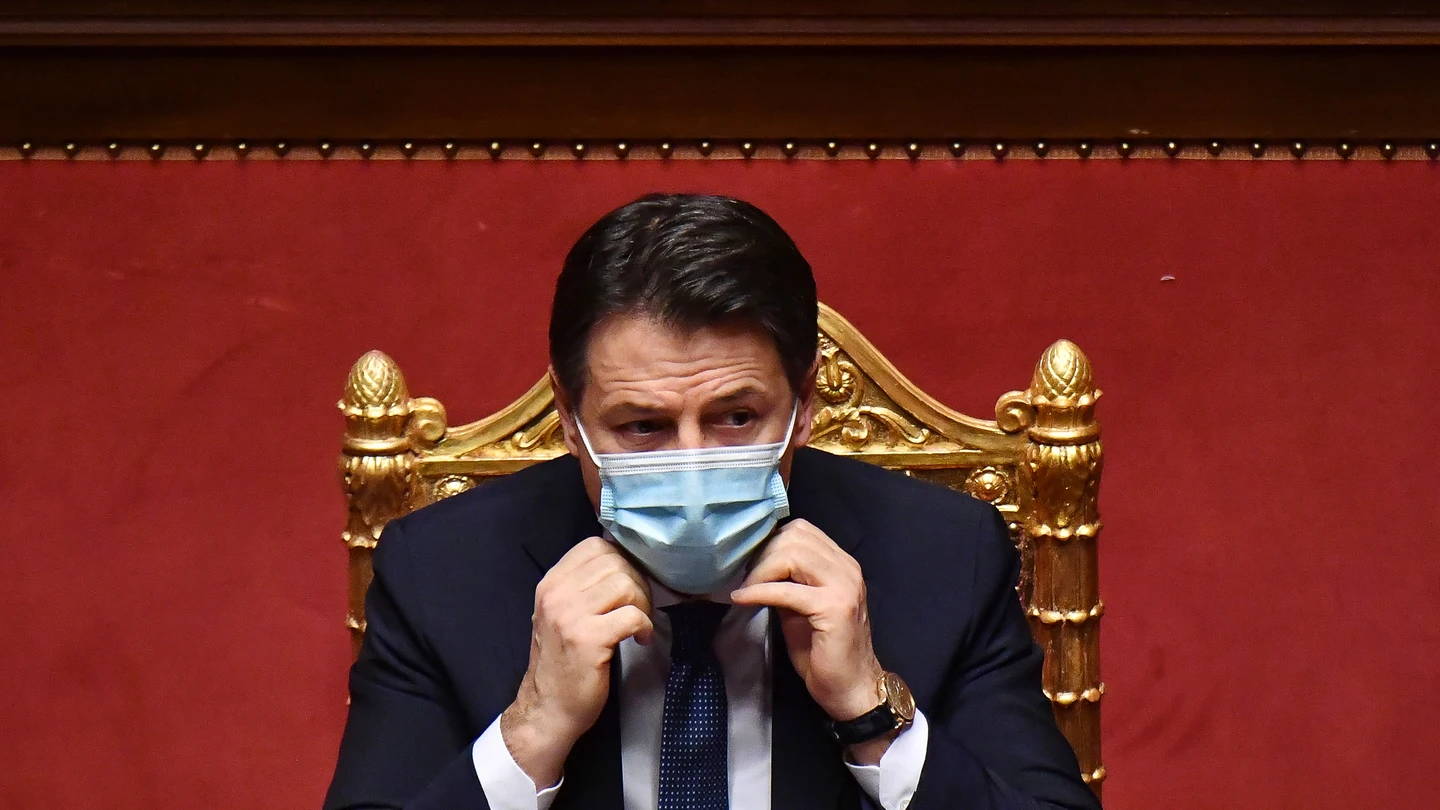 Giuseppe Conte, primer ministro de Italia Dimisión Conte