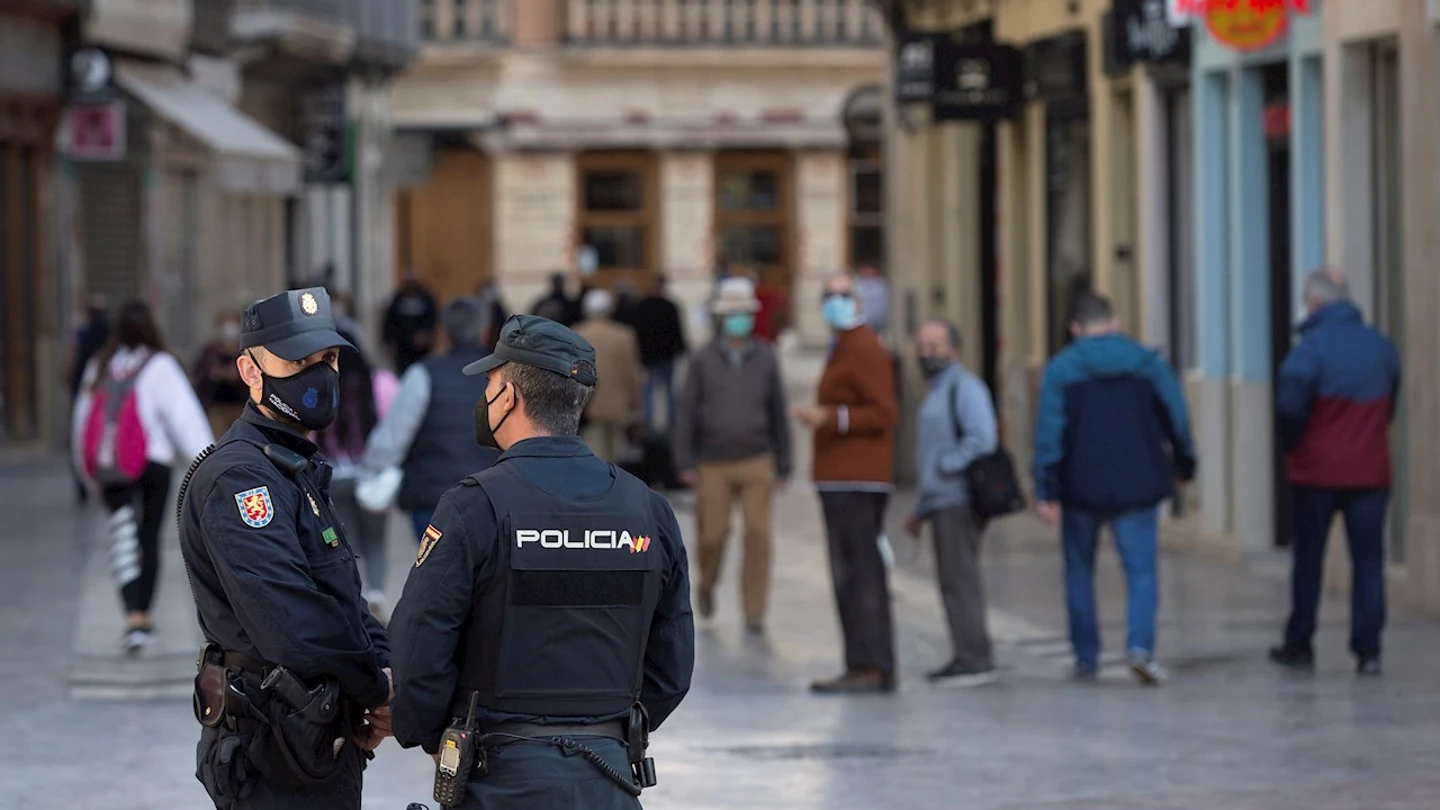 Nuevas medidas, confinamiento en Madrid, Cataluña, Andalucía, Valencia y últimas noticias del coronavirus en España hoy Nuevas medidas, confinamiento en Madrid, Cataluña, Andalucía, Valencia y últimas noticias del coronavirus en España hoy