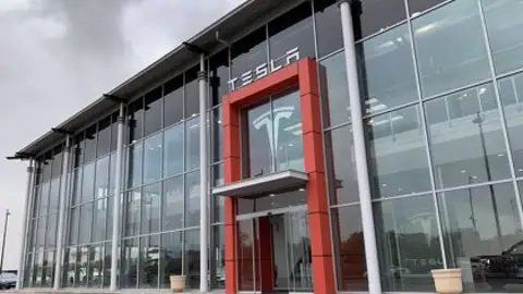 Tesla Tesla