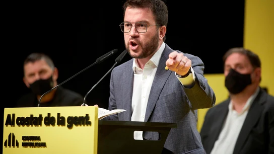 Pactómetro de las elecciones catalanas: Estos son los posibles pactos que se pueden dar según las encuestas Intervención del candidato de ERC, Pere Aragonès, en un acto central del partido durante esta campaña
