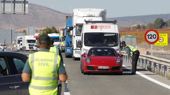 Medidas, toque de queda, zonas confinadas y plan para Semana Santa de Madrid por el COVID-19. Medidas, toque de queda, zonas confinadas y plan para Semana Santa de Madrid por el COVID-19.