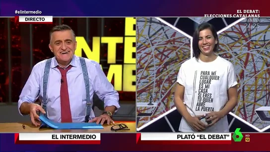 La broma de Wyoming a Ana Pastor por el romántico mensaje de su camiseta: "A mi también me pasa" La broma de Wyoming a Ana Pastor por el romántico mensaje de su camiseta: "A mi también me pasa"