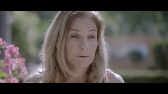 Arantxa Sánchez Vicario rompe a llorar al hablar de sus padres en Palo y Astilla Arantxa Sánchez Vicario rompe a llorar al hablar de sus padres en Palo y Astilla