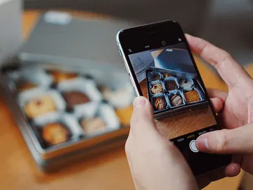 Haciendo una foto con el móvil Haciendo una foto con el móvil