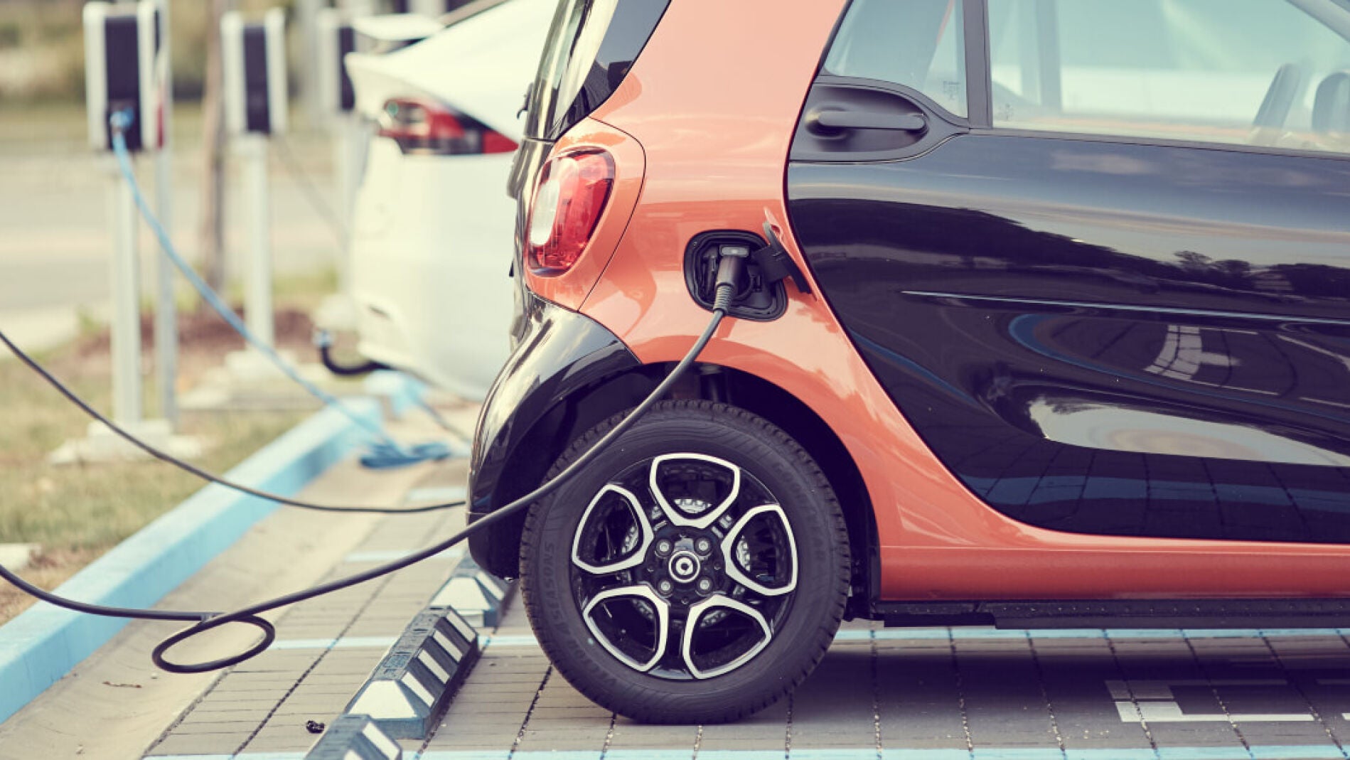 Coche el&eacute;ctrico