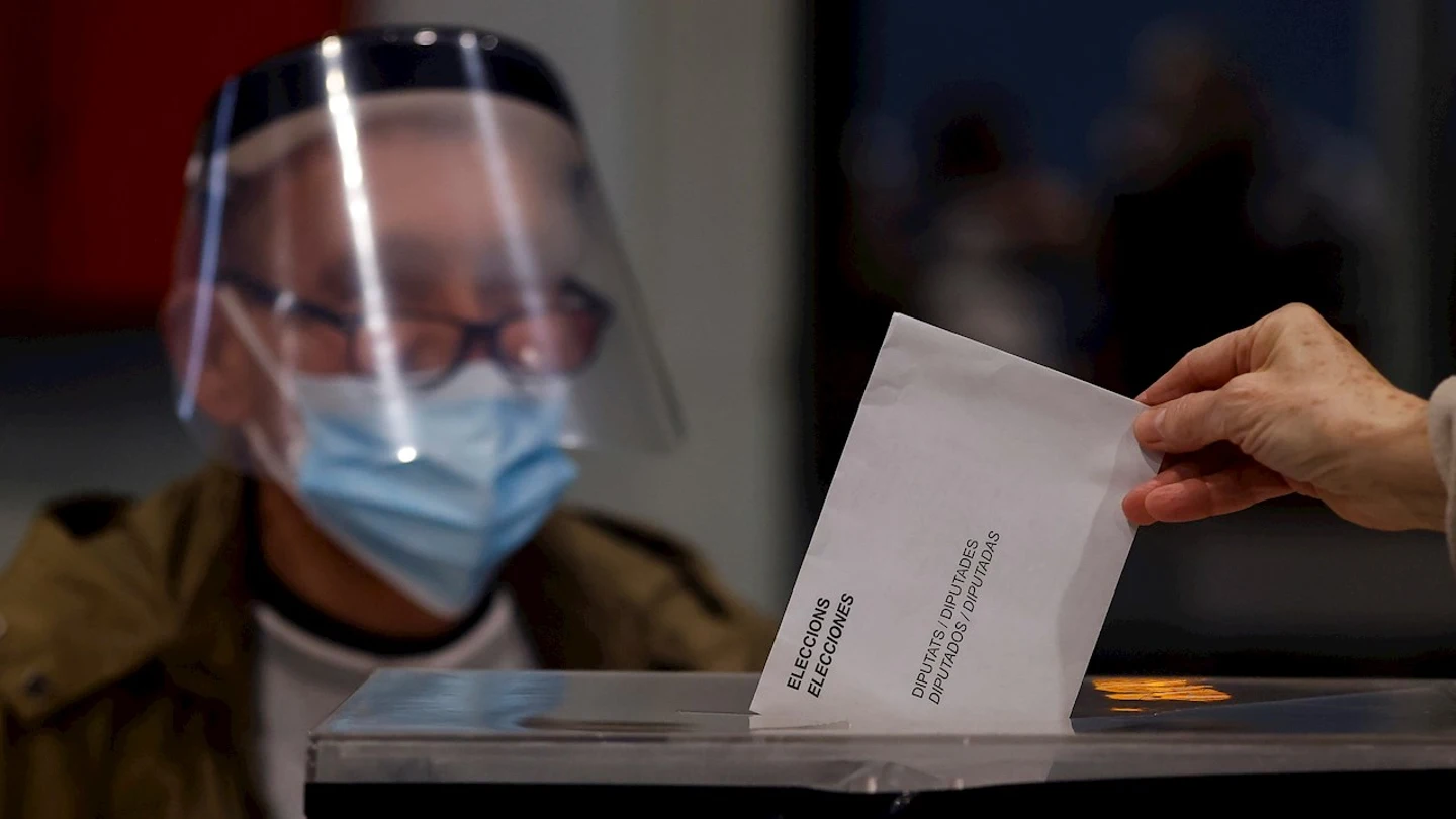 Elecciones Catalanas, en directo: resultados, participación y última hora de las Elecciones Cataluña hoy, en directo Elecciones Catalanas, en directo: resultados, participación y última hora de las Elecciones Cataluña hoy, en directo