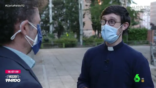 Un cura 'influencer' afea a los obispos y sacerdotes vacunados: "Nos ponen a todos en juego" Un cura 'influencer' afea a los obispos y sacerdotes vacunados: "Nos ponen a todos en juego"