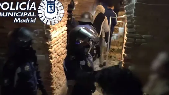 La Policía interviene una fiesta ilegal en Madrid La Policía interviene una fiesta ilegal en Madrid