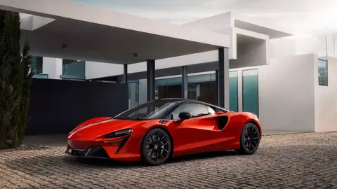 McLaren Artura comienza la electrificación con el McLaren Artura