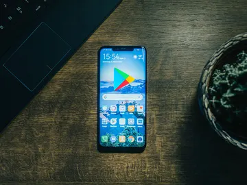 Google Play Google Play