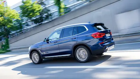 BMW X3 xDrive30e BMW X3 xDrive30e