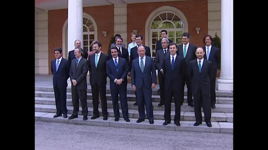 La caída del PP del 'milagro económico': Rajoy, Rato, Matas y la sombra de los papeles de Bárcenas La caída del PP del 'milagro económico': Rajoy, Rato, Matas y la sombra de los papeles de Bárcenas