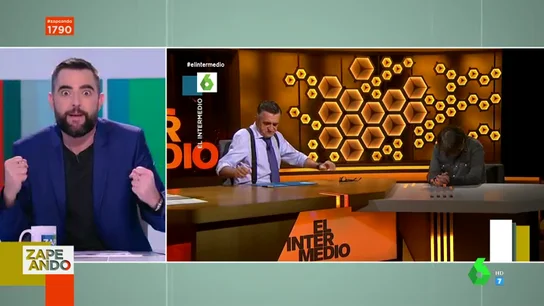 Así vivió Dani Mateo detrás de las cámaras el ataque de cataplexia de Jordi Évole en El Intermedio: "Me estaba muriendo" Así vivió Dani Mateo detrás de las cámaras el ataque de cataplexia de Jordi Évole en El Intermedio: "Me estaba muriendo"