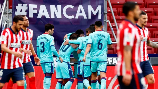 Los jugadores del Levante celebran el gol de Morales ante el Atlético de Madrid Los jugadores del Levante celebran el gol de Morales ante el Atlético de Madrid
