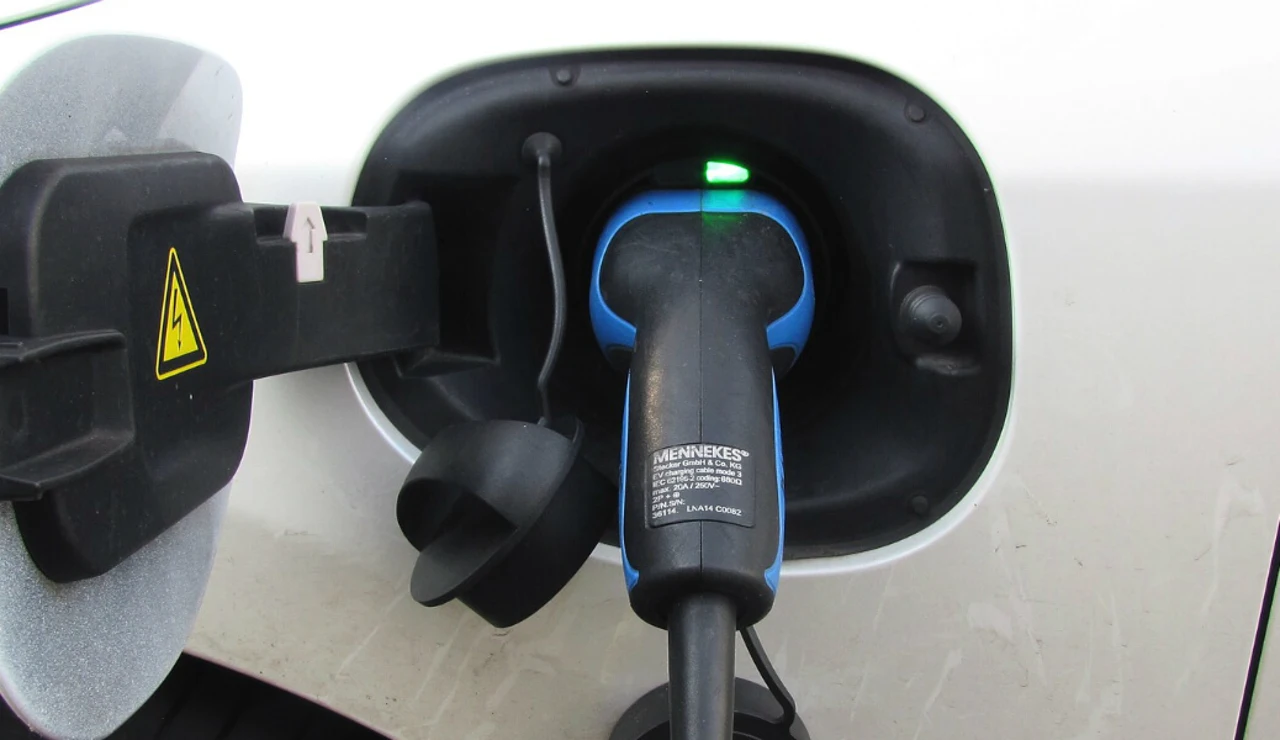 Ayudas coche eléctrico
