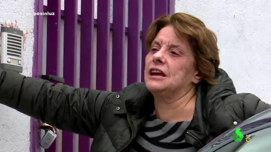 La propietaria de un piso de alquiler en la Cañada se niega a atender a Equipo de Investigación: "A laSexta ni los buenos días. Soy de Vox" La propietaria de un piso de alquiler en la Cañada se niega a atender a Equipo de Investigación: "A laSexta ni los buenos días. Soy de Vox"