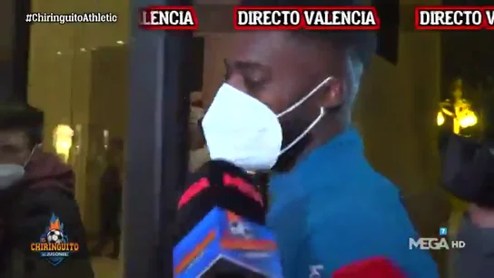 Iñaki Williams desata las risas en 'El Chiringuito': "¿Que cómo voy a celebrar esta noche? Con Ibuprofeno y mucha agua" Iñaki Williams desata las risas en 'El Chiringuito': "¿Que cómo voy a celebrar esta noche? Con Ibuprofeno y mucha agua"