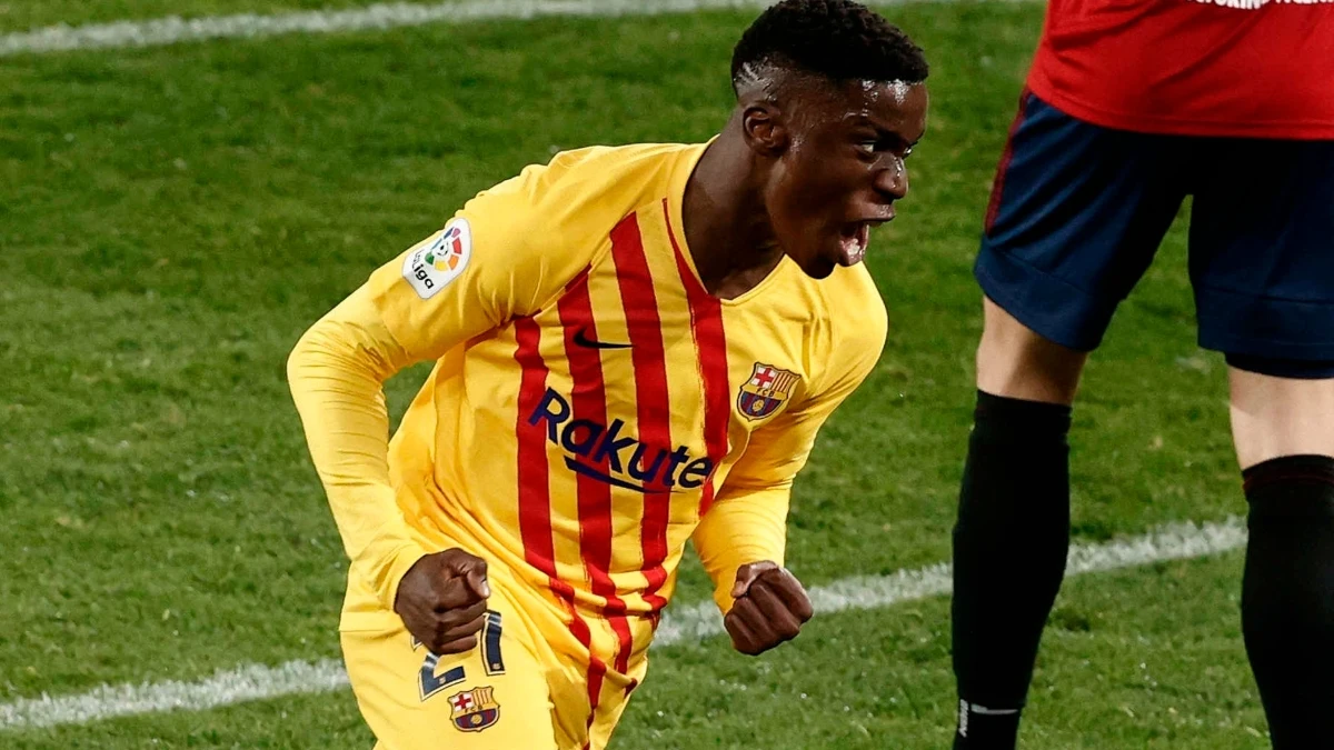 Ilaix Moriba celebra un gol con el Barça