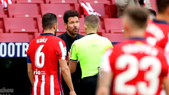 Hernández Hernández habla con Simeone Hernández Hernández habla con Simeone
