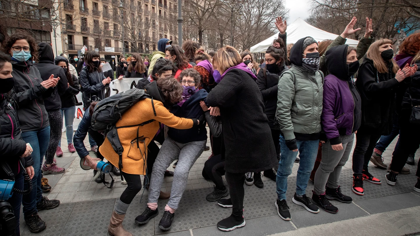 8M | Última hora de las manifestaciones y actos en el día de la mujer, en directo 8M | Última hora de las manifestaciones y actos en el día de la mujer, en directo