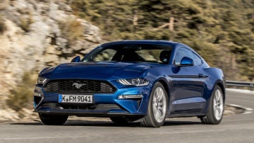 Ford Mustang V8