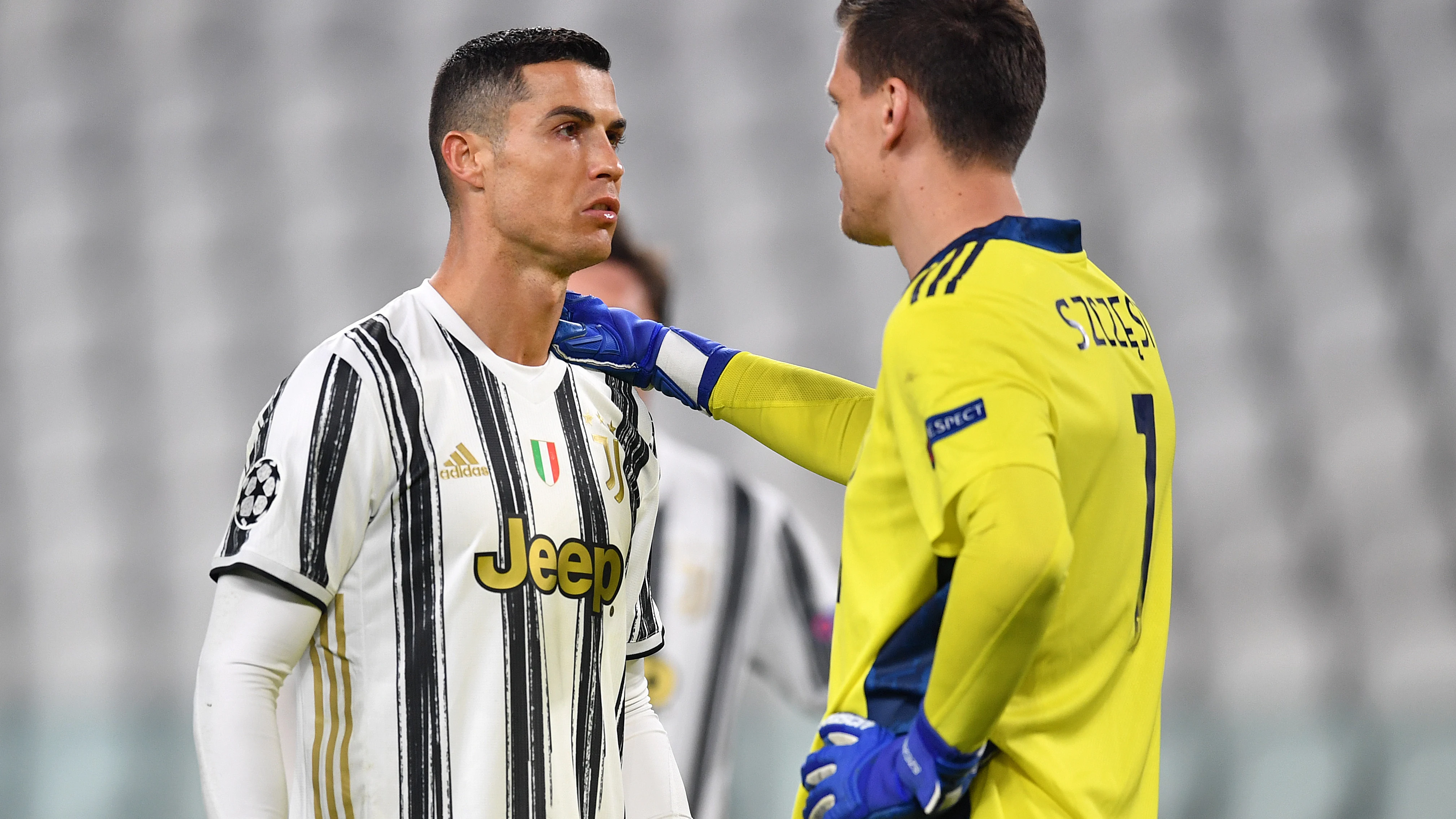 Cristiano Ronaldo y Wojciech Szczęsny