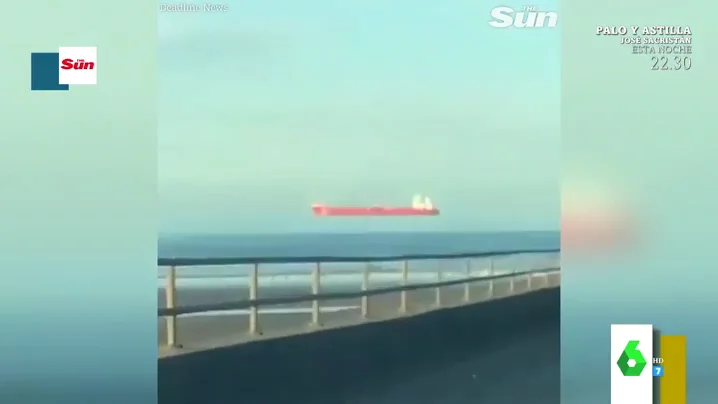 La respuesta científica a la misteriosa imagen de un barco que 'vuela' sobre el mar en Inglaterra