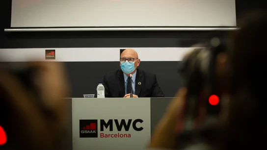 El director del Mobile World Congress (MWC) y consejero delegado de la GSMA, John Hoffman, en una rueda de prensa MWC Barcelona