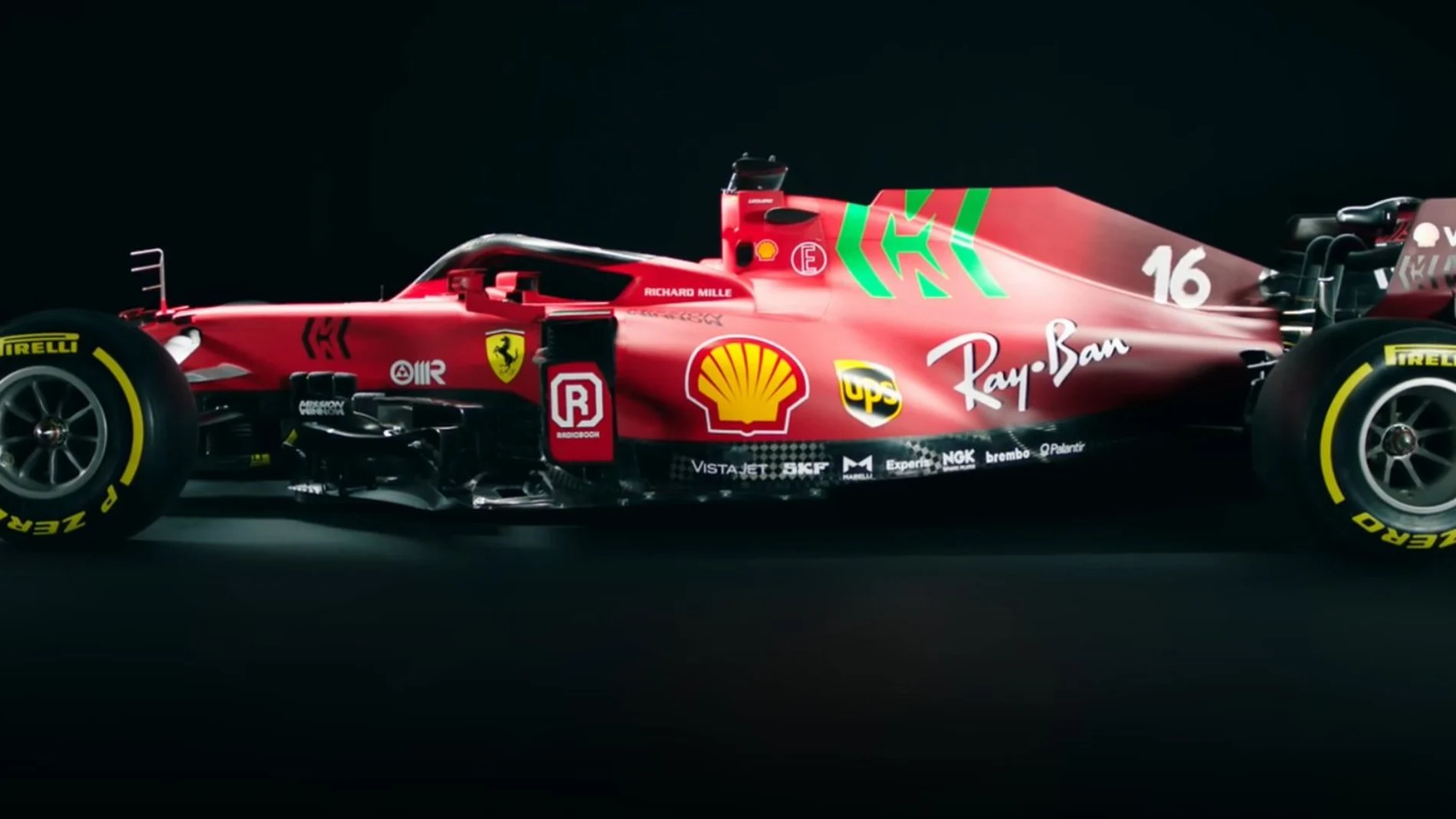 El Ferrari SF21 de Carlos Sainz y Charles Leclerc