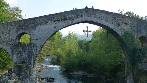Cangas de Onís Cangas de Onís