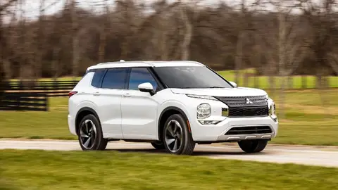 Mitsubishi Outlander Mitsubishi Outlander