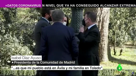 Ayuso afea a los presidentes de las dos castillas el cierre perimetral: "Me habéis roto la vida. Mi pueblo está en Ávila, y mi familia en Toledo" Ayuso afea a los presidentes de las dos castillas el cierre perimetral: "Me habéis roto la vida. Mi pueblo está en Ávila, y mi familia en Toledo"