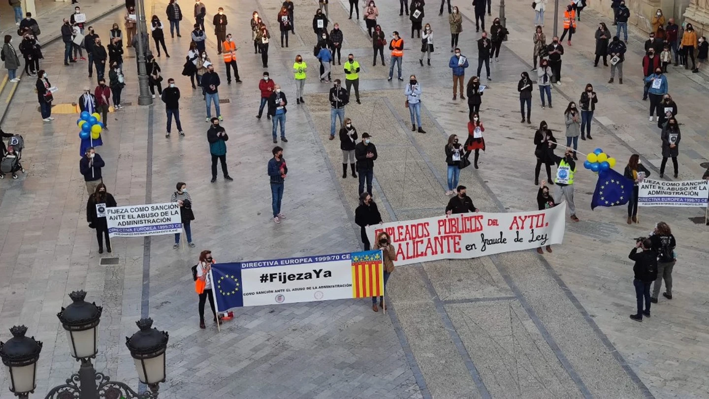 Concentración de interinos. Concentración de interinos.