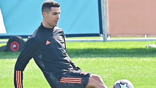 Cristiano Ronaldo Cristiano Ronaldo