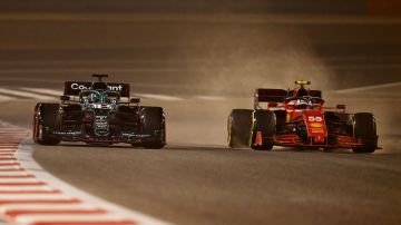 Carlos Sainz debutó con el SF21