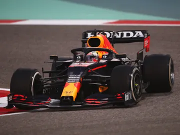 Max Verstappen logra el mejor tiempo Max Verstappen logra el mejor tiempo