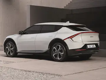 Primeras imágenes del Kia EV6 Primeras imágenes del Kia EV6